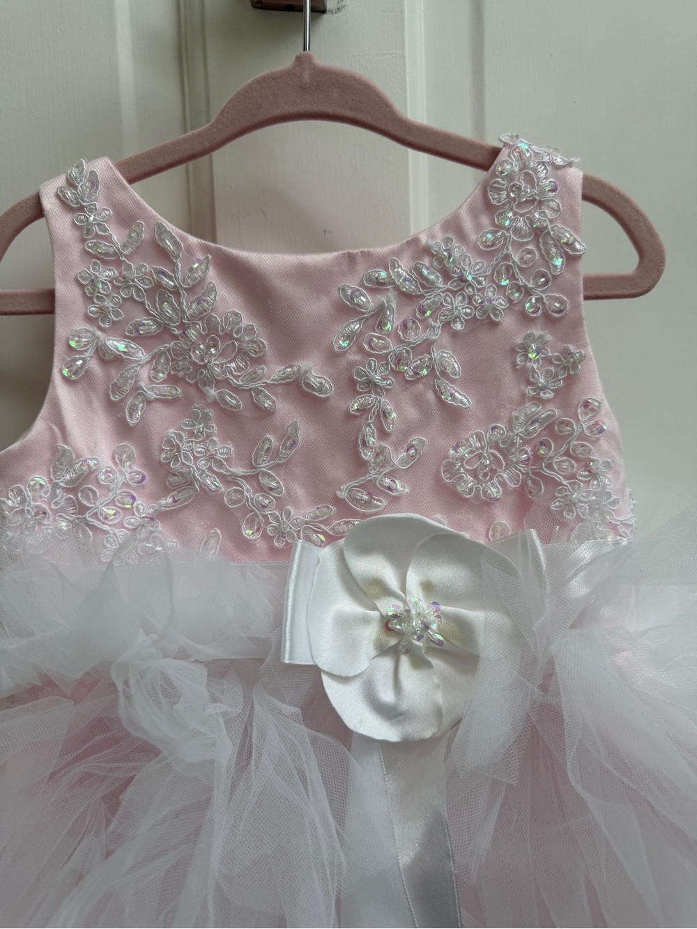 NWOT Pink Tulle Beaded Floral Appliqué Girls' 4 Pageant Party Sleeveless Dress - Picture 2 of 6